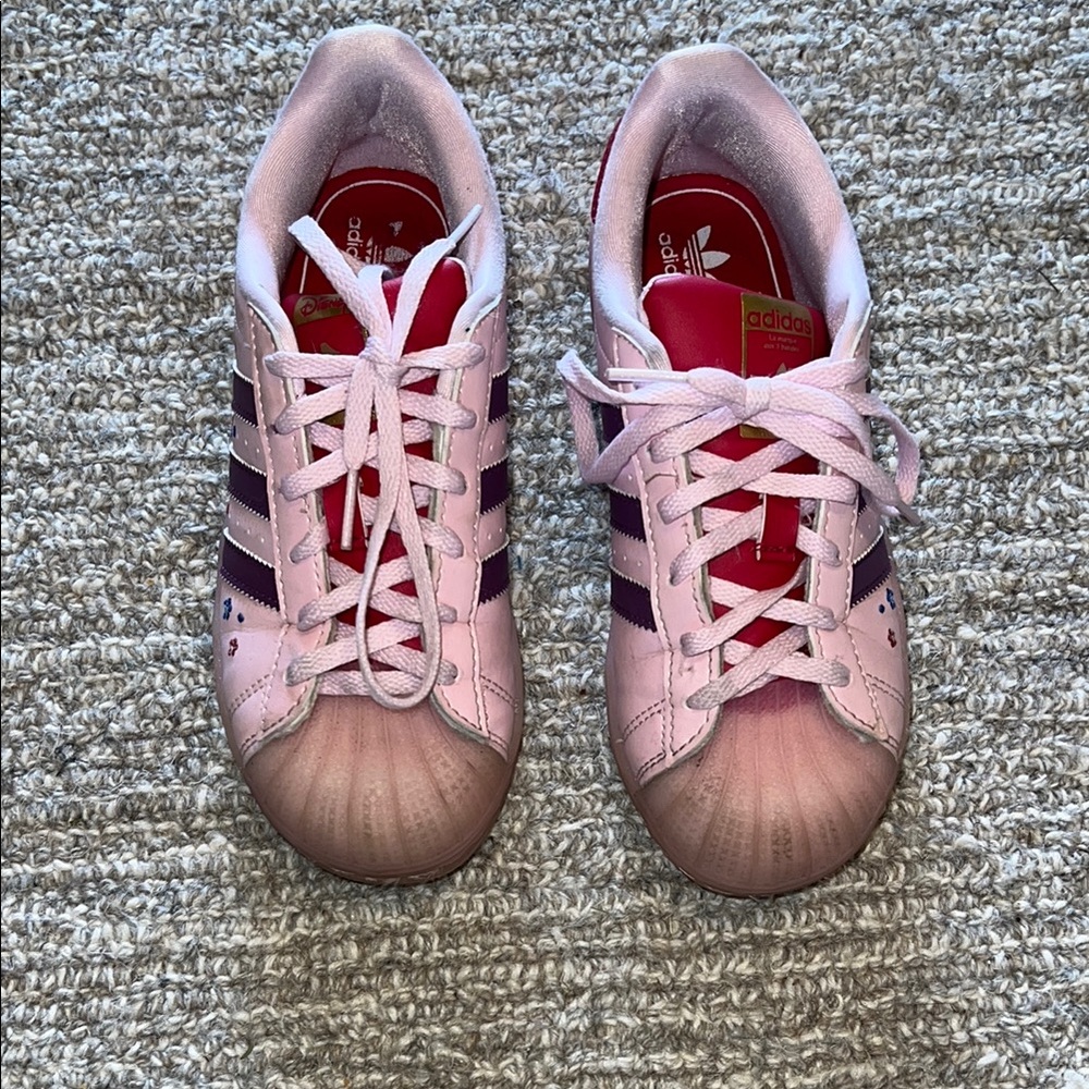 Adidas Pink Sneakers with Iconic Shell Toe